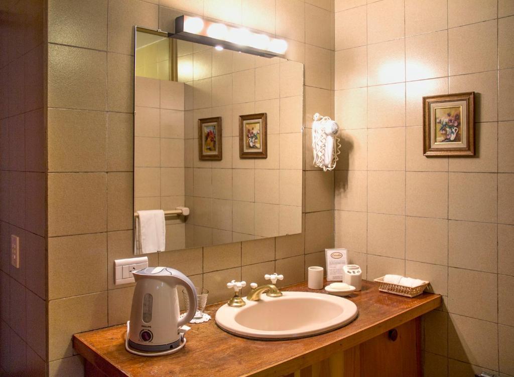 Hosteria Canela B&B Esquel Extérieur photo